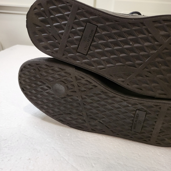 Giuseppe Zanotti 🥳🥳HOST PICK🥳🥳High Top Sneakers - Picture 7 of 16